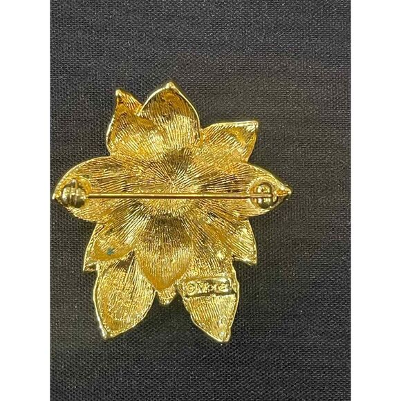 Vintage Poinestta Brooch Pin Monet Costume Jewelry Christmas - Picture 2 of 5
